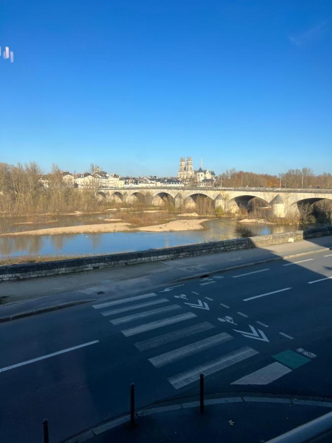 Cosy Loire, T2 Neuf, Front De Loire ,Vue Cathedrale,5Min A Pied Centre Ville Et Parking Prive Orléans Exteriör bild